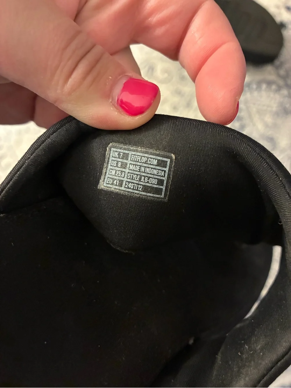 Fitflop Black Platform Slide Sandals - size 8